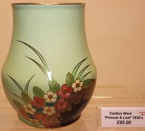 Carlton Ware Primula & Leaf Vase